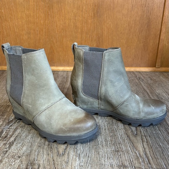 Joan of Arctic Wedge II Ash Brown Size 8 - Picture 7 of 11